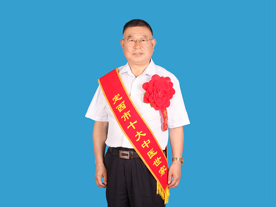 潘星宇.jpg